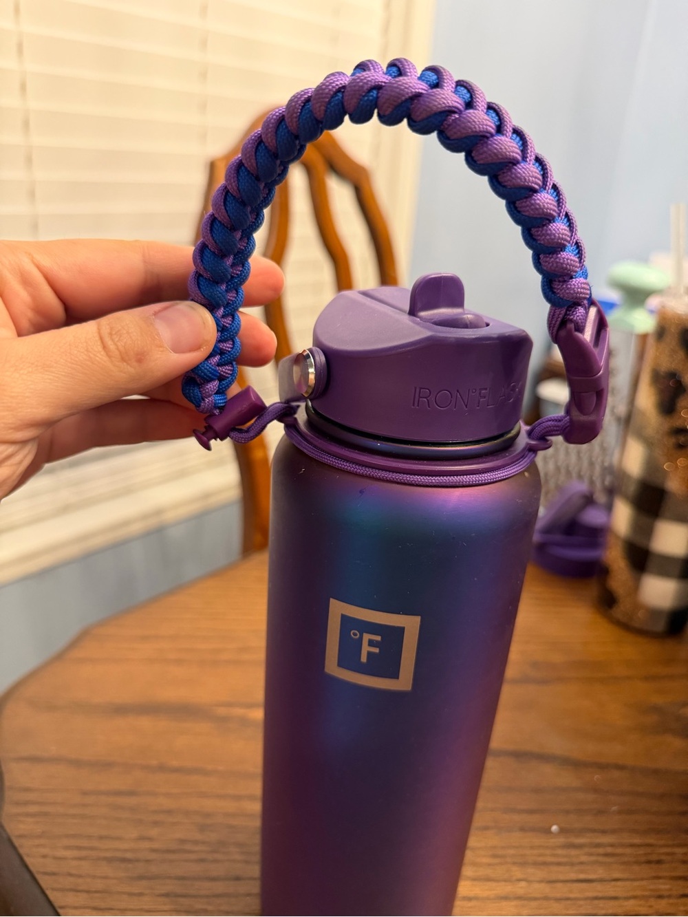 Purple Ombre  Water Bottle with Paracord Handle - Picture 2 of 13
